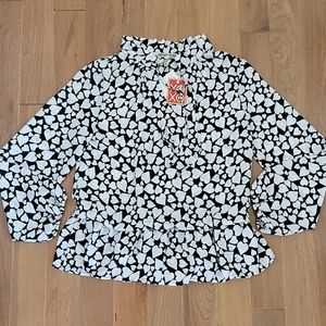 NWT Pleione heart long sleeve ruffle blouse‎ S